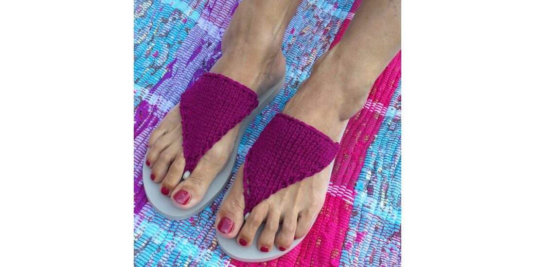 Knitted discount flip flops